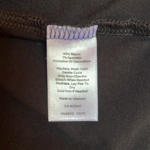 Talbots size 2X Black Scoop Neck Sleeveless Women’s Dressy Tank Top - Picture 4 of 4